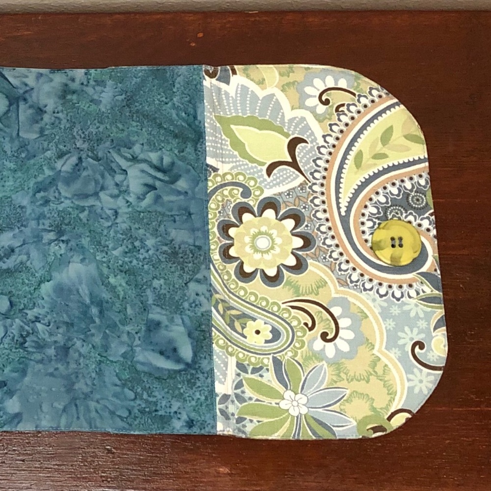 Custom Cloth IPad or Tablet Tri-Fold Case - Picture 6 of 7